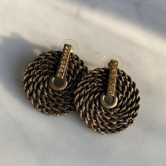 Vintage Gold Weave Studs - Picture 1 of 1